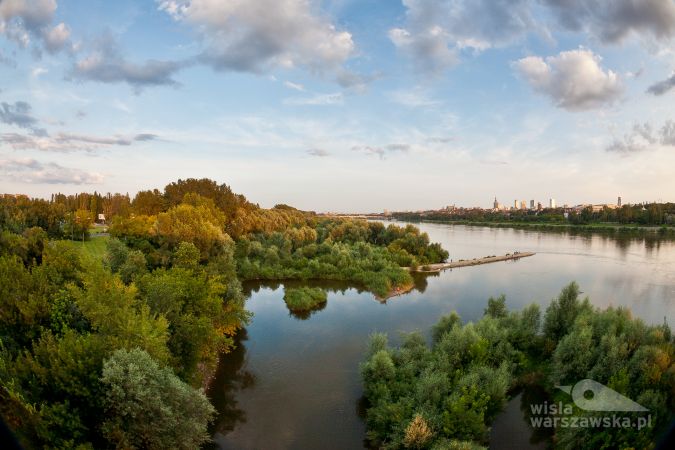 Widok z mostu Gdańskiego na lewy brzeg Wisły, fot. Jakub Badełek